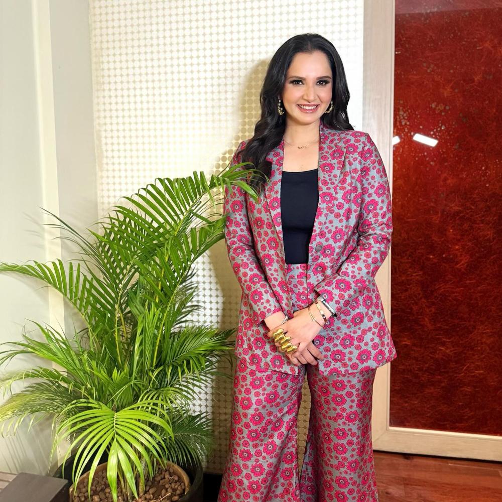 sania-mirza-colorful-photos